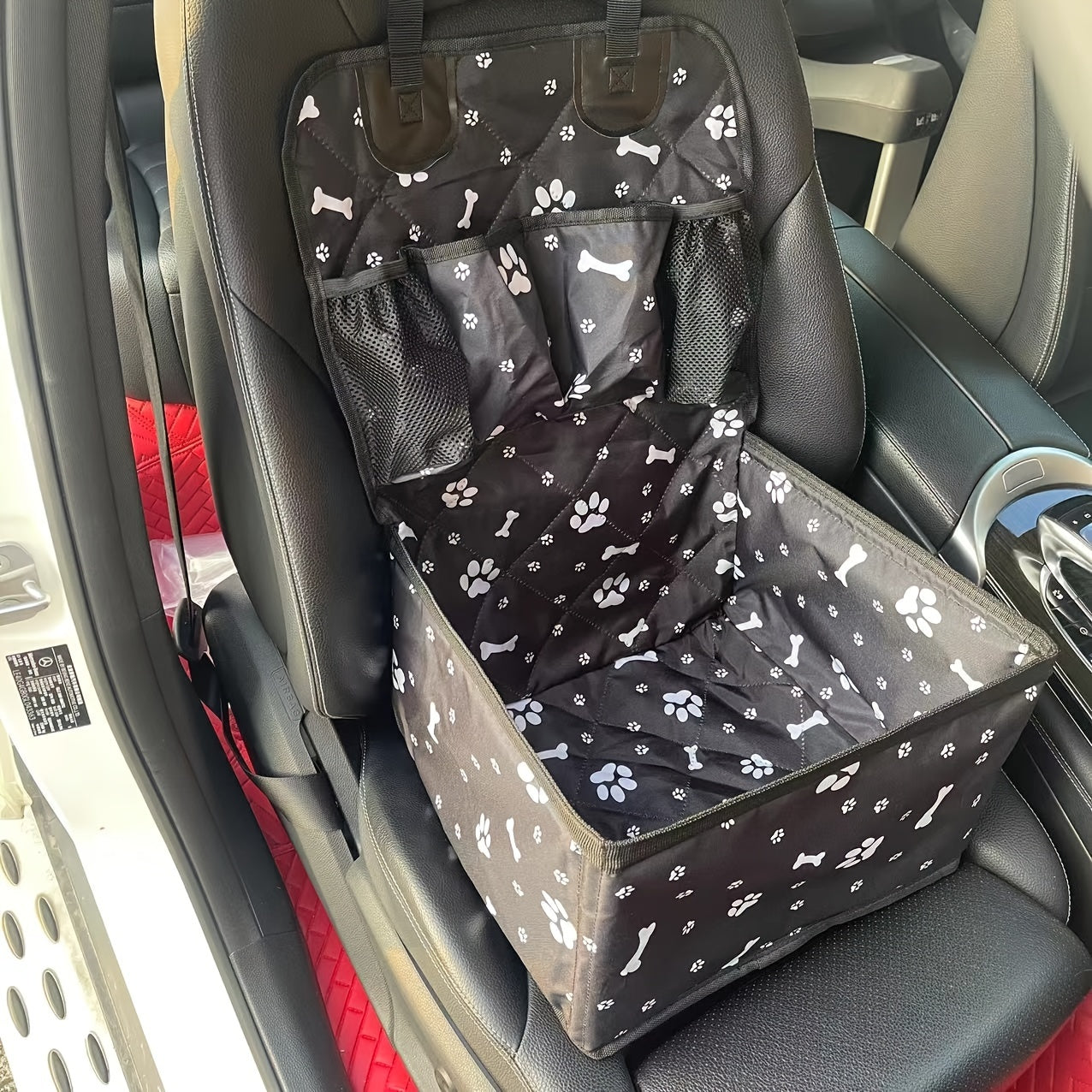 Dog Car Seat Mat for Front Passenger Seat – Dirt-Resistant Scratch-Proof Polyester Pet Travel Mat, Washable Car Seat Cover Protector for Dogs in Cars, SUVs & Trucks