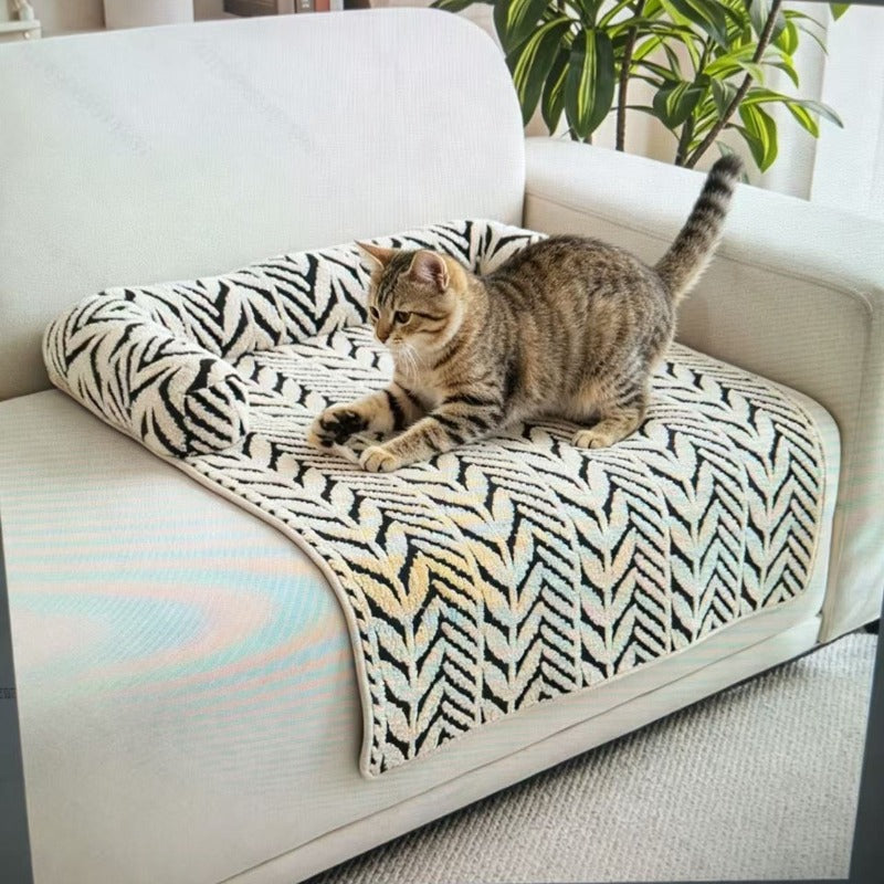 Soft Plush Pet Sofa Mattress Pillow Pad for Dogs and Cats – Non-Slip Washable Warm Pet Bed Mat for Couch Bedroom Car Cage Balcony and Bay Window