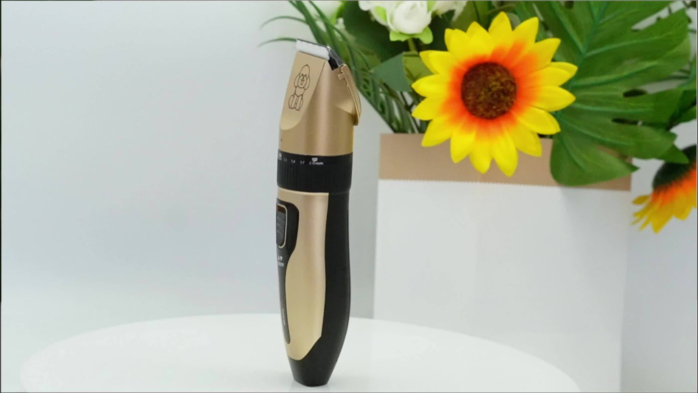Professional Dog Grooming Kit – USB Rechargeable Electric Clippers with Ceramic Blades, Brush & Comb Set for Dogs & Cats, Multiple Colors & Beauty Sets