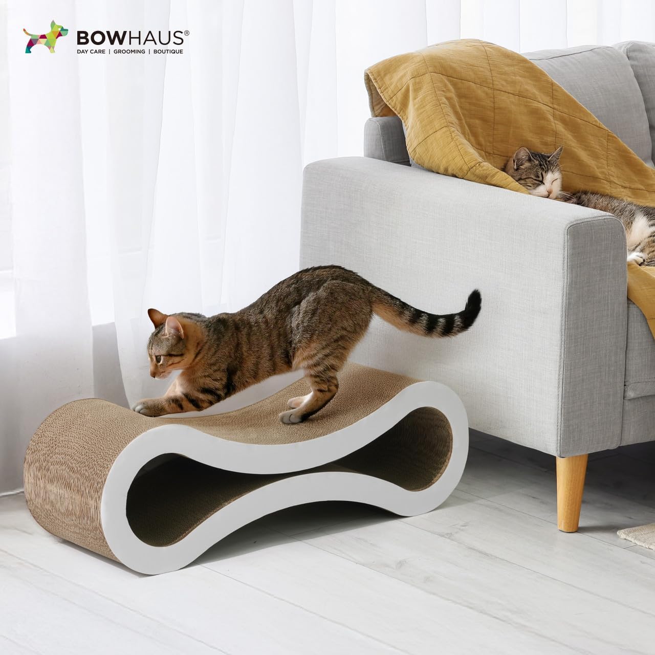 Large Cat Scratcher Lounger Reversible – Infinity Shape 5-Layer Cardboard Scratch Pad & Bed for Indoor Cats, 33.9 Inch, Brown or White